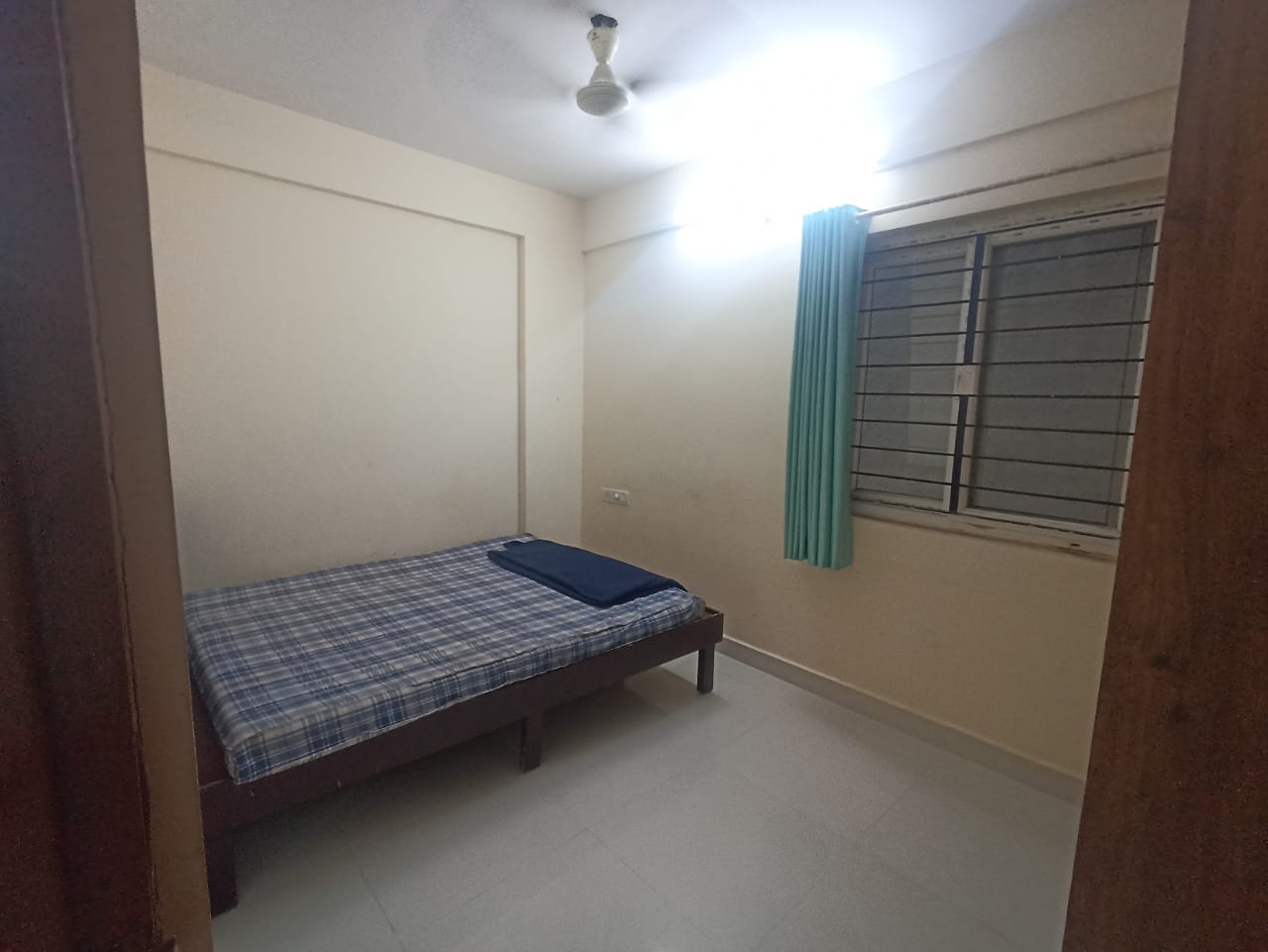 1BHK Furnished Flat near Oyo Flagship in HSR Layout Alt Service