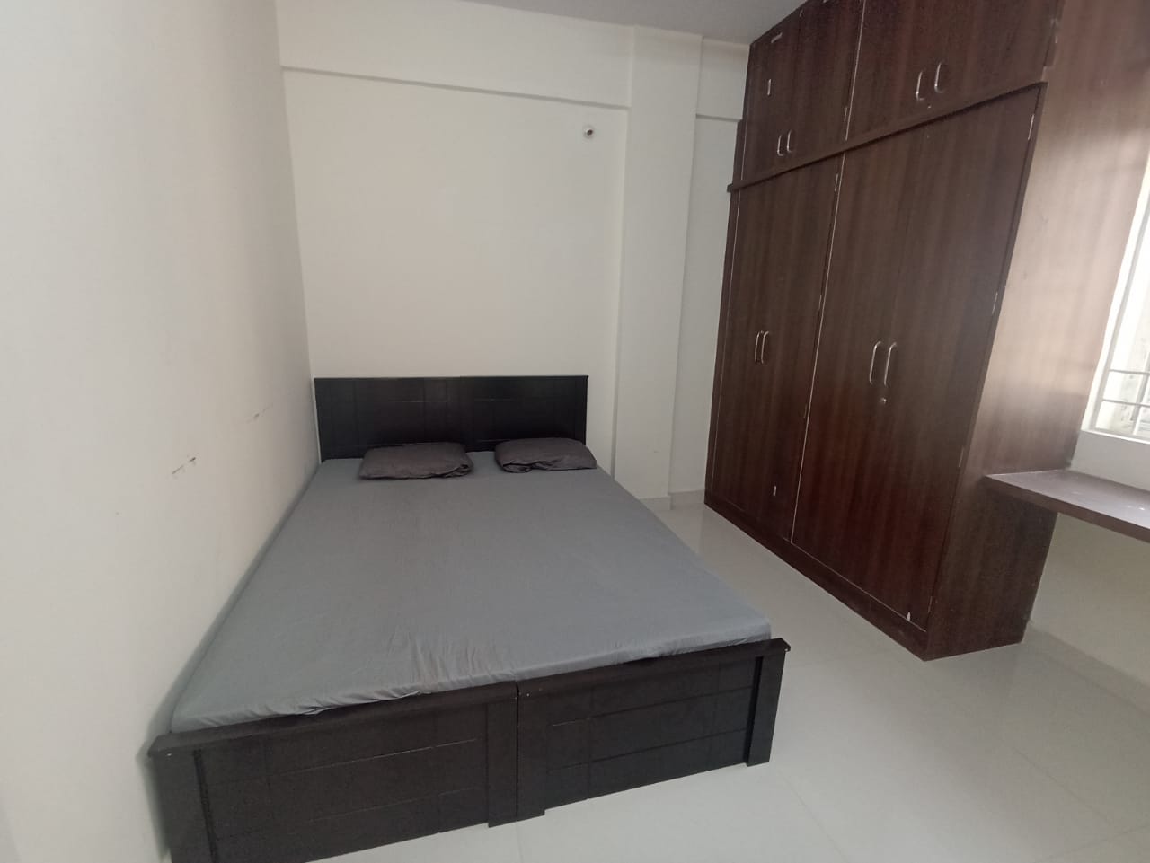 1BHK FURNISHED FLAT FOR RENT IN WHITEFIELD Alt Service Apartment