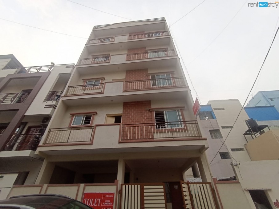 Fully furnished flat in btm layout for flexible duration Alt