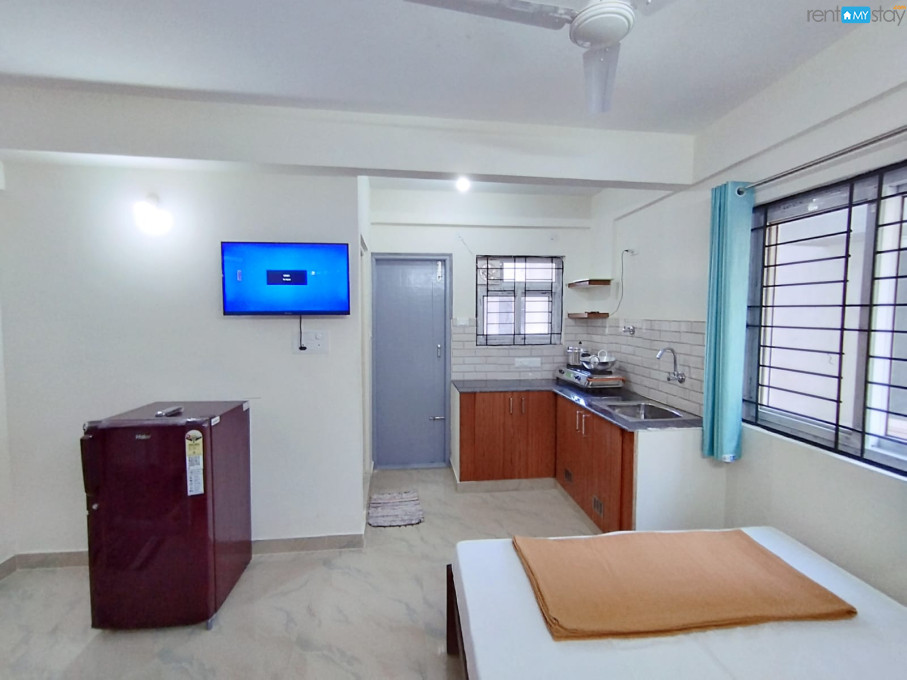 Fully Furnished 1RK Flat in Kaggdaspura Alt Service Apartment