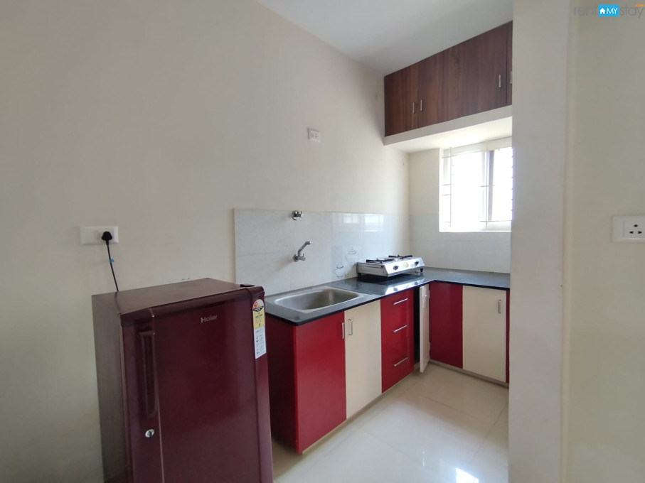 Fully Furnished Bachelor Friendly 1BHK in whitefield Alt Service