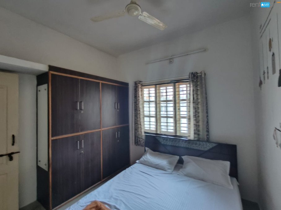 Furnished BHK House in Ejipura with Kitchen Alt Service Apartment