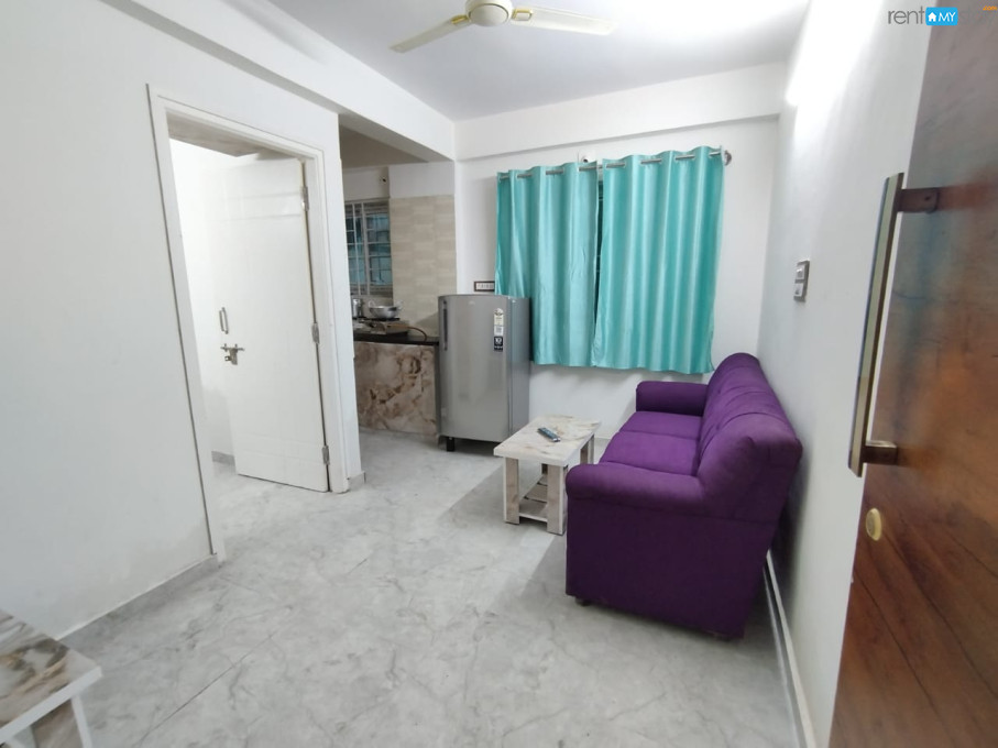 Bachelor Friendly 1BHK Fully furnished house in Whitefield Alt