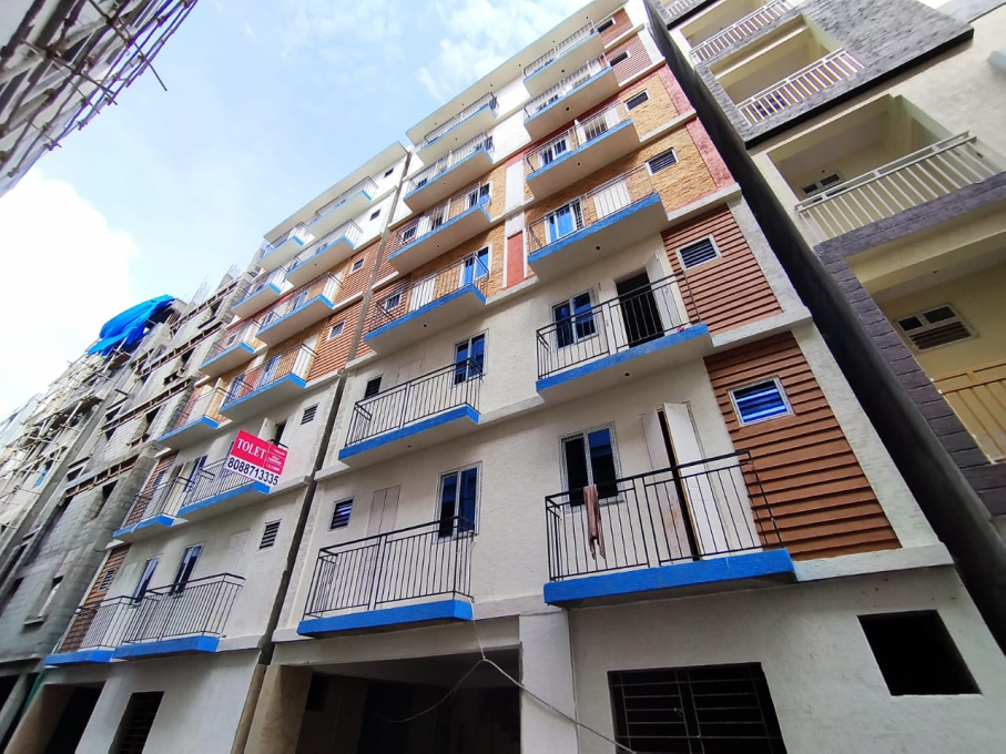 Semi Furnished Studio flat for rent near Glentree school Alt